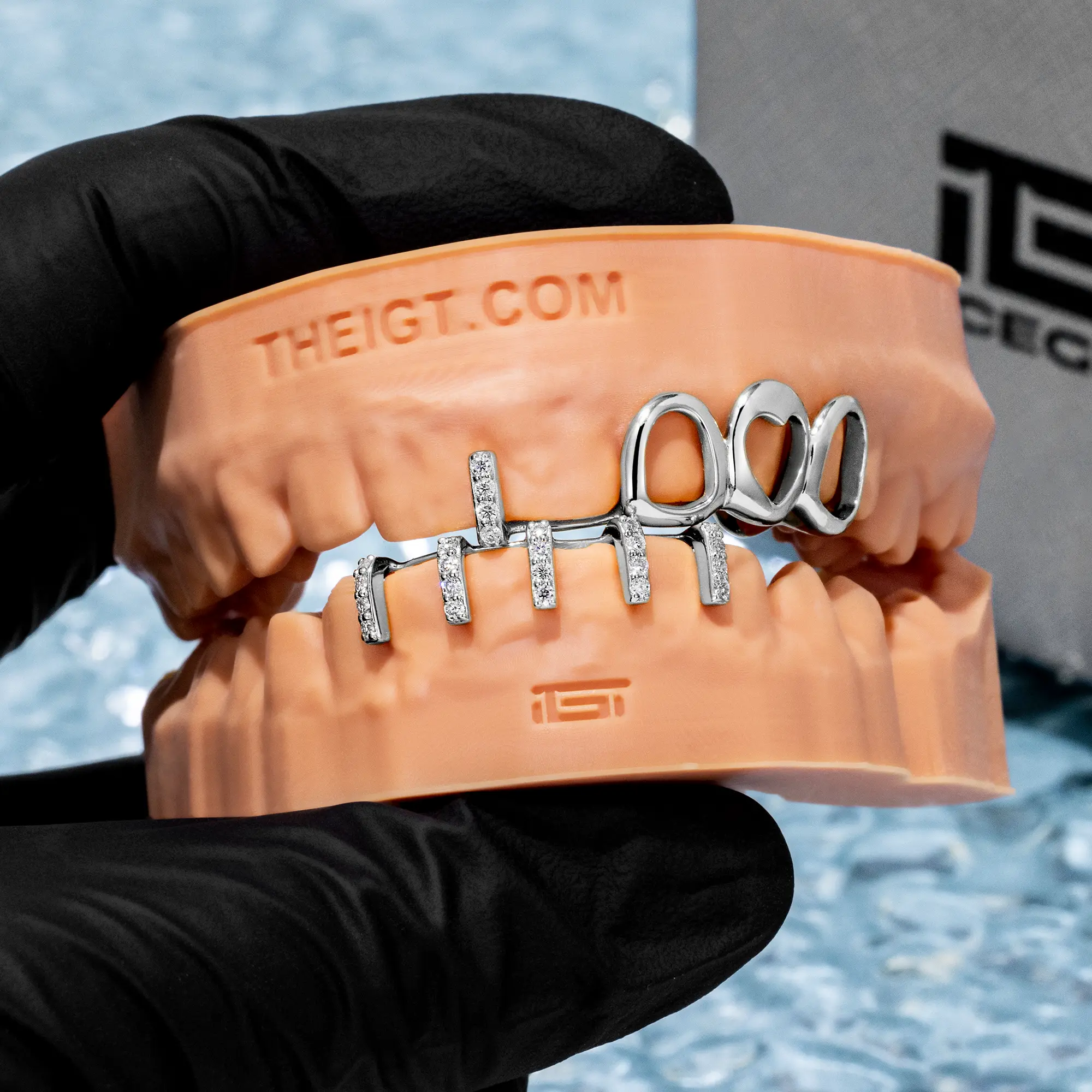 Open Face With Diamond Gap Bar Grillz - Image 11