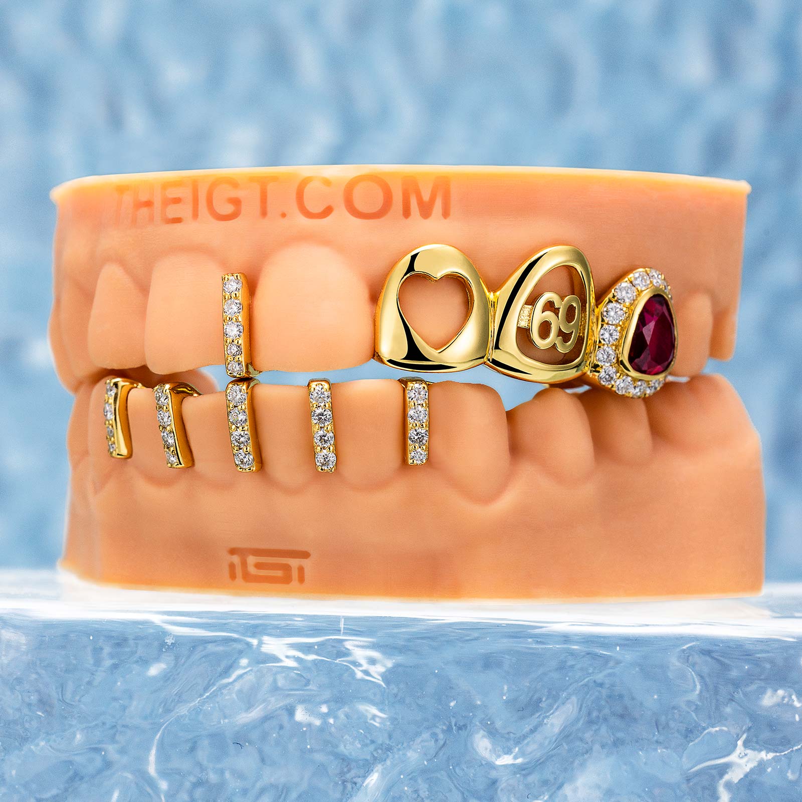 Open Face With Diamond Gap Bar Grillz - Image 4