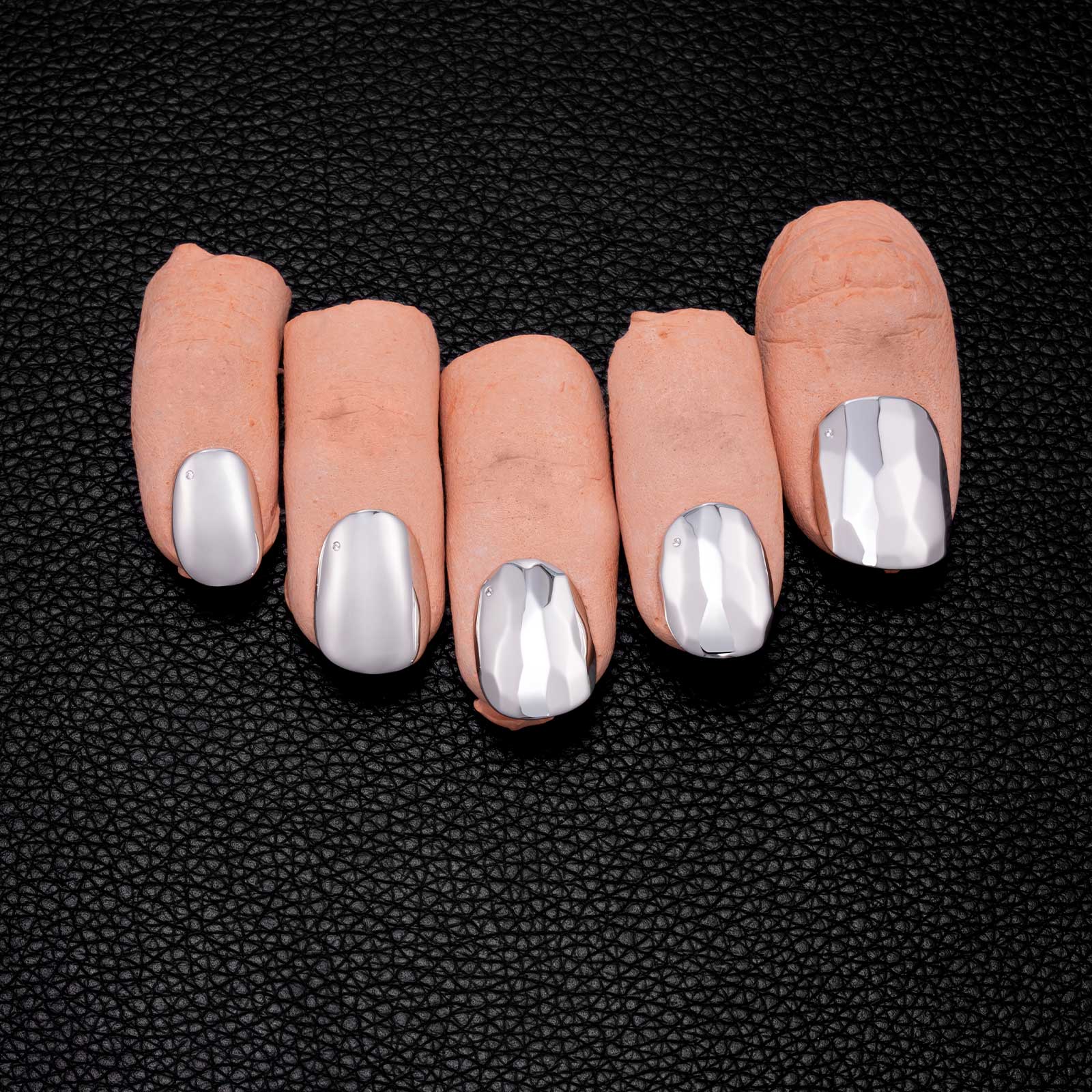 Platinum Mirror Nails - Image 5