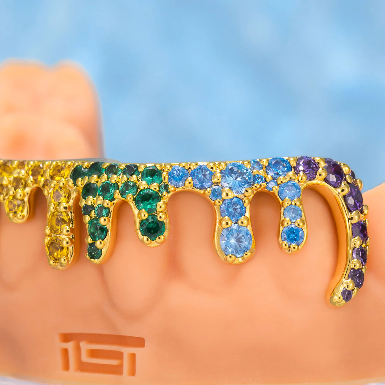 Rainbow Drip Bottom Bar - Image 3