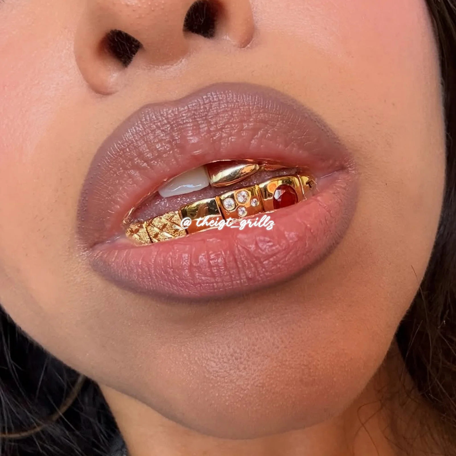 Ruby & Gold Letter Grillz - Image 8