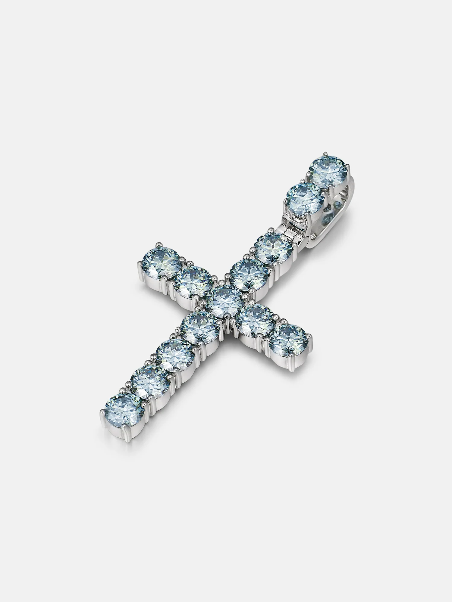 S925 13CT Blue Moissanite Cross Pendant - Image 4