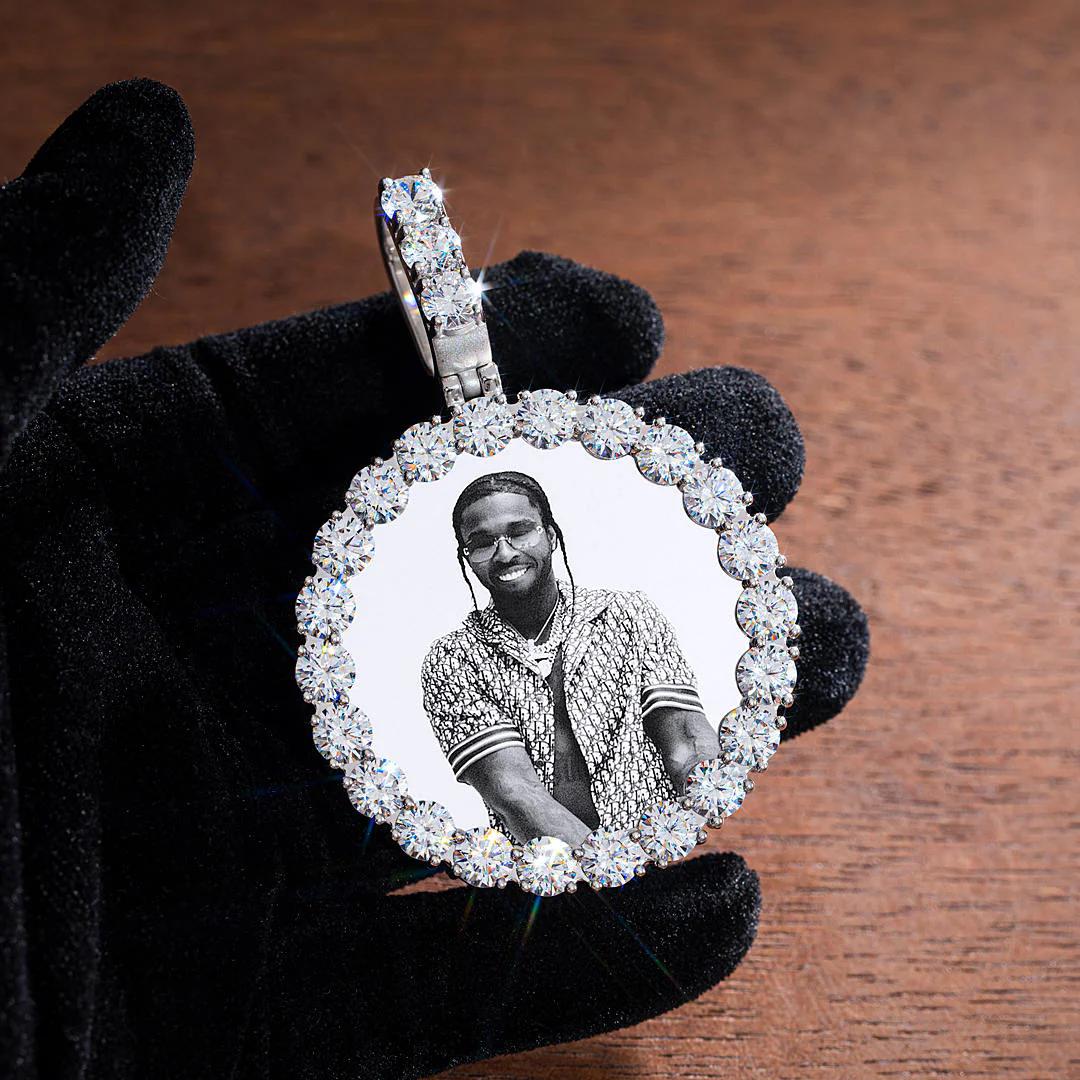 S925 Custom Round Moissanite Photo Pendant-24.00 CARAT TOTAL - Image 4