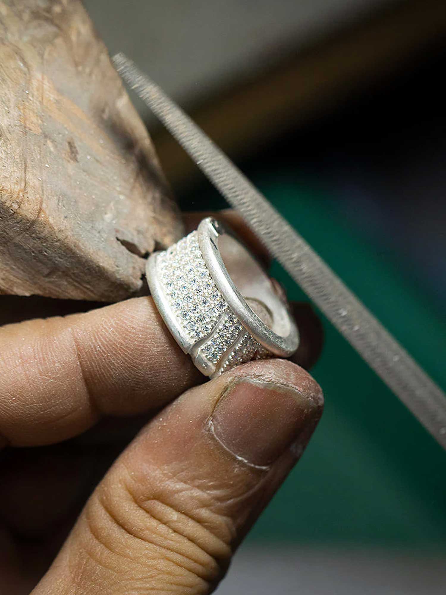 S925 Moissanite Claw Scratch Ring - Image 6