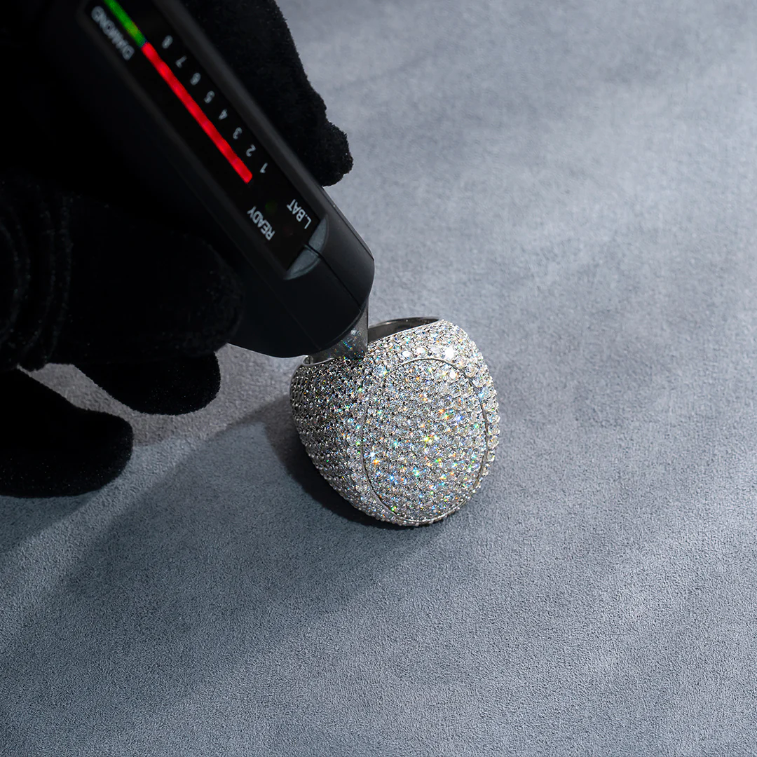 S925 Moissanite Large Oval Ring - Image 4