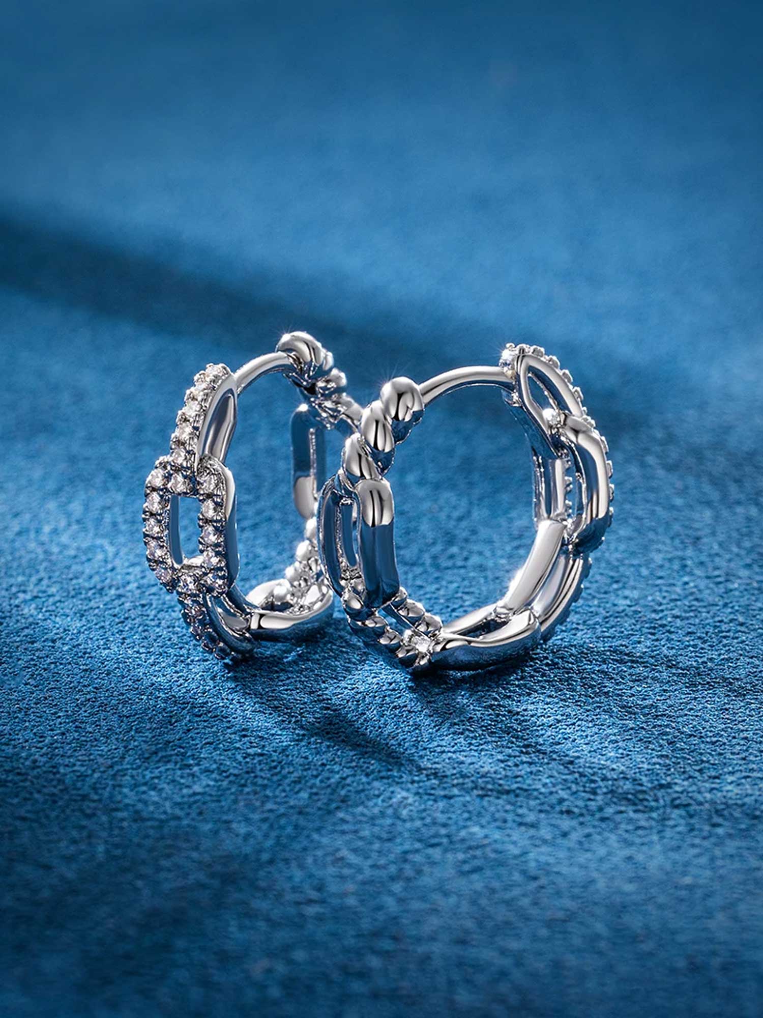 S925 Moissanite Mariner Link Earrings - Image 3