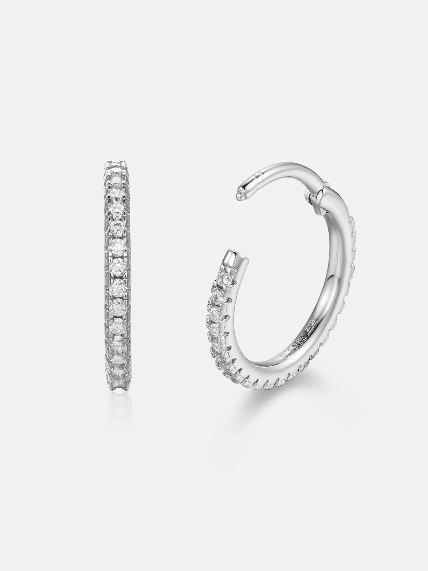 S925 Moissanite Single Row Nose Ring - Image 3