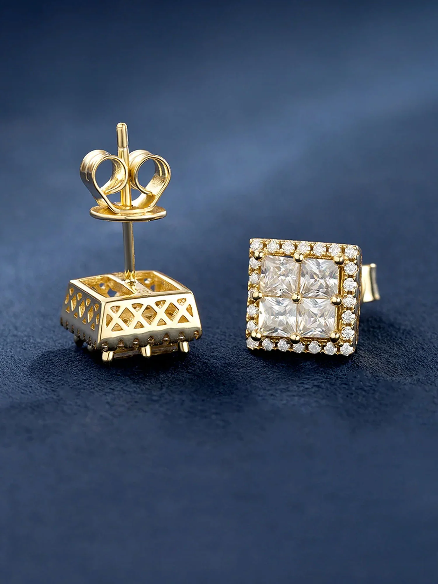 S925 Moissanite Square Earrings - Image 4