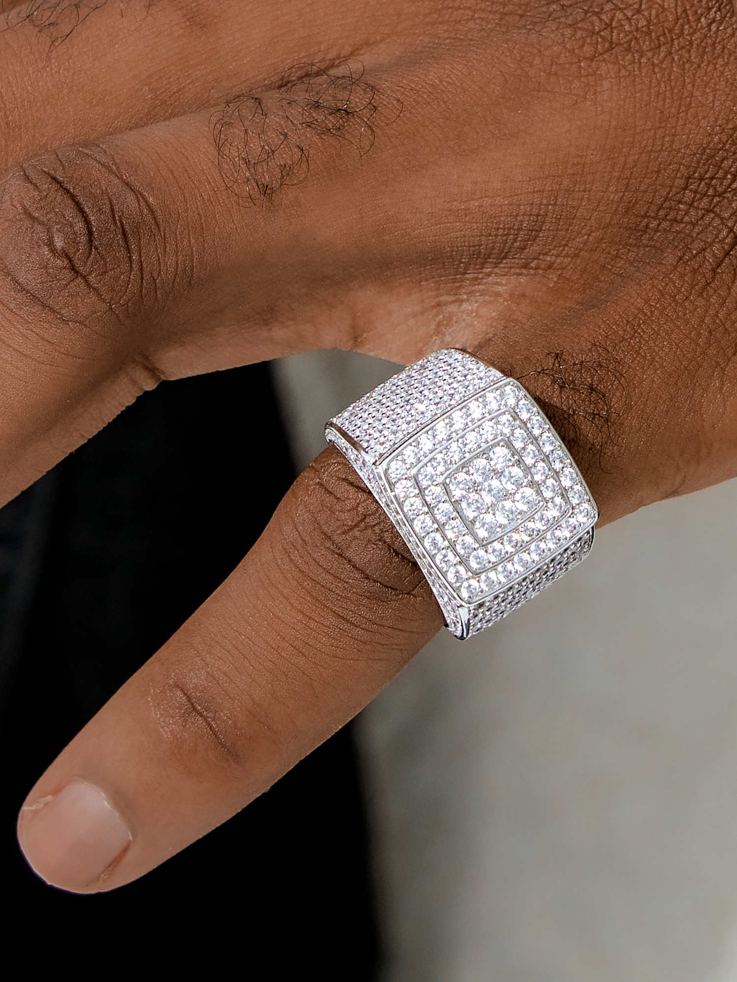 S925 Moissanite Square Progressive Ring - Image 5