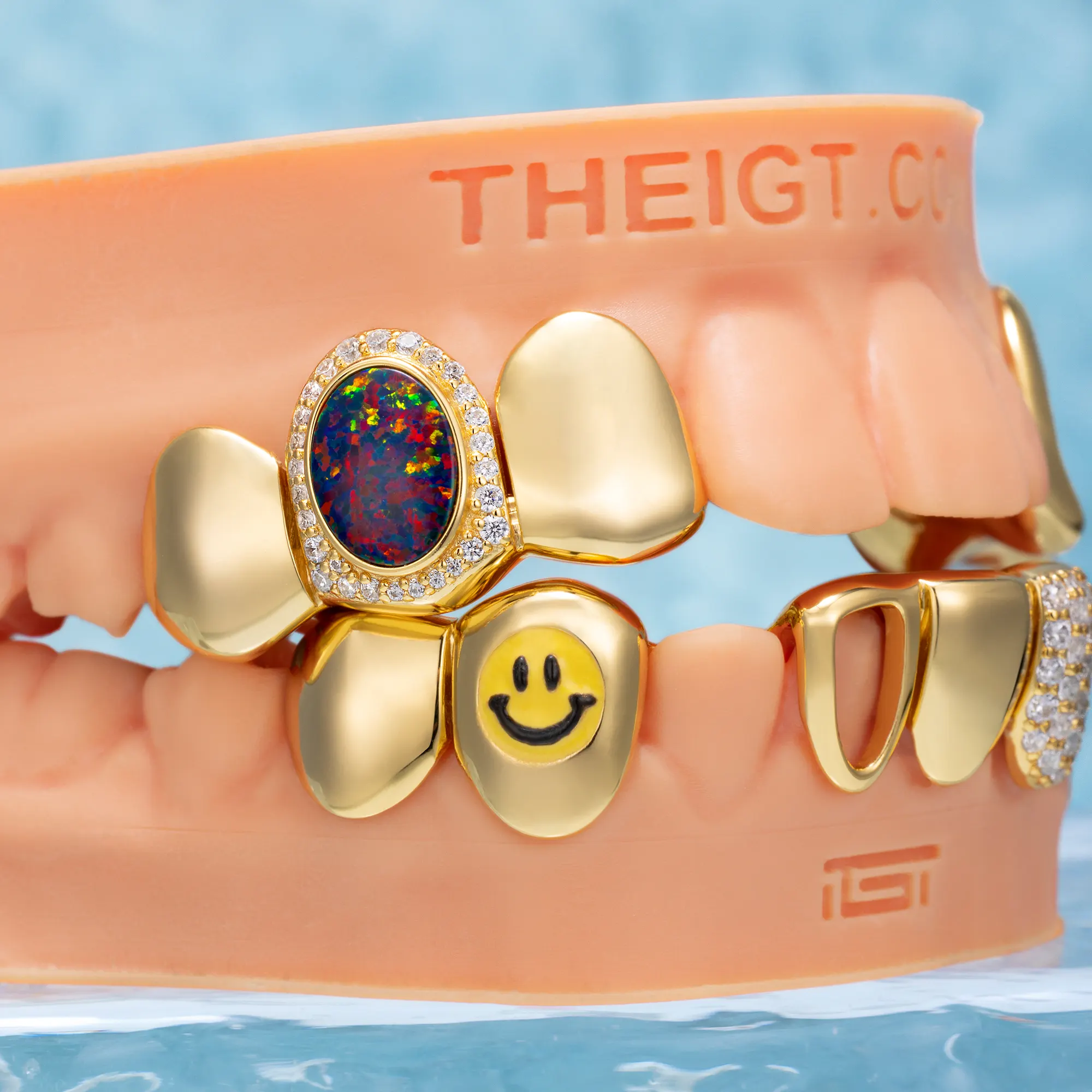 Smiley Face Style Grillz - Image 3