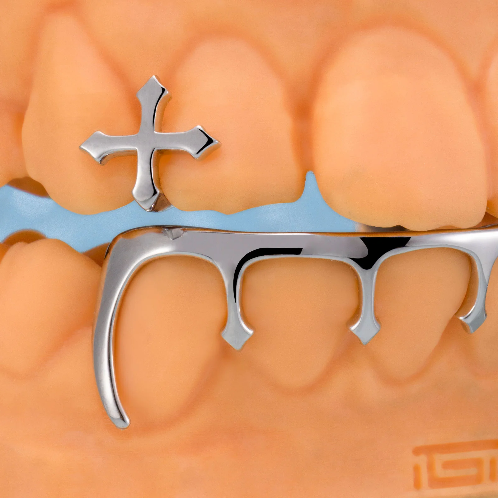 Solid Cross Bar Grillz - Image 2