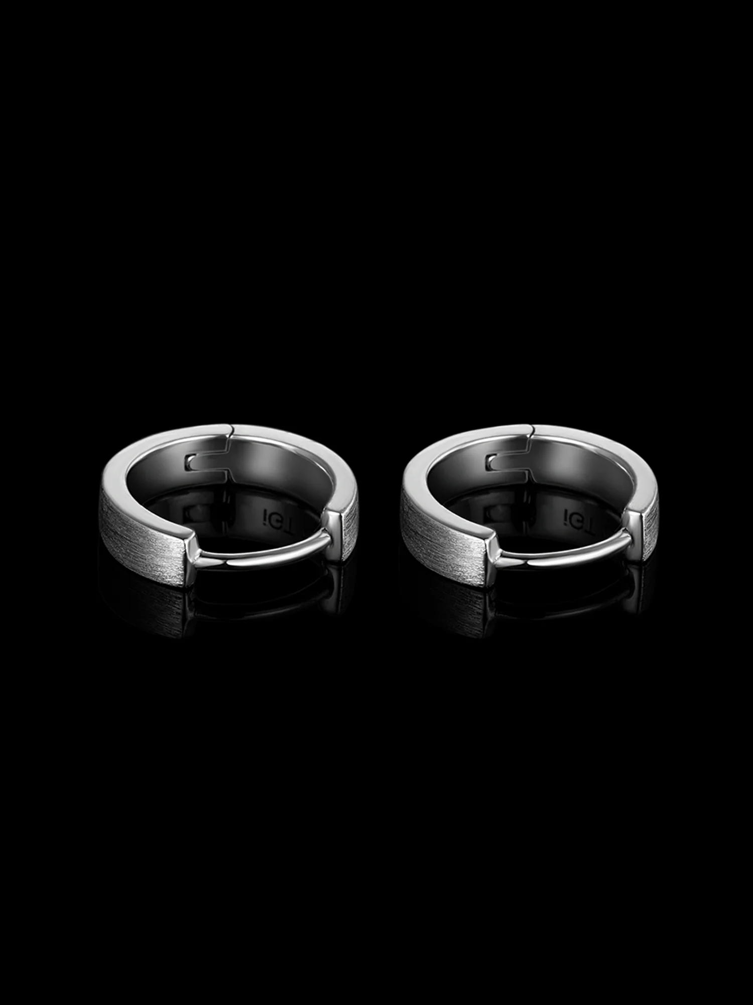 Solid Gold Plain Huggie Hoop Earrings - Image 2
