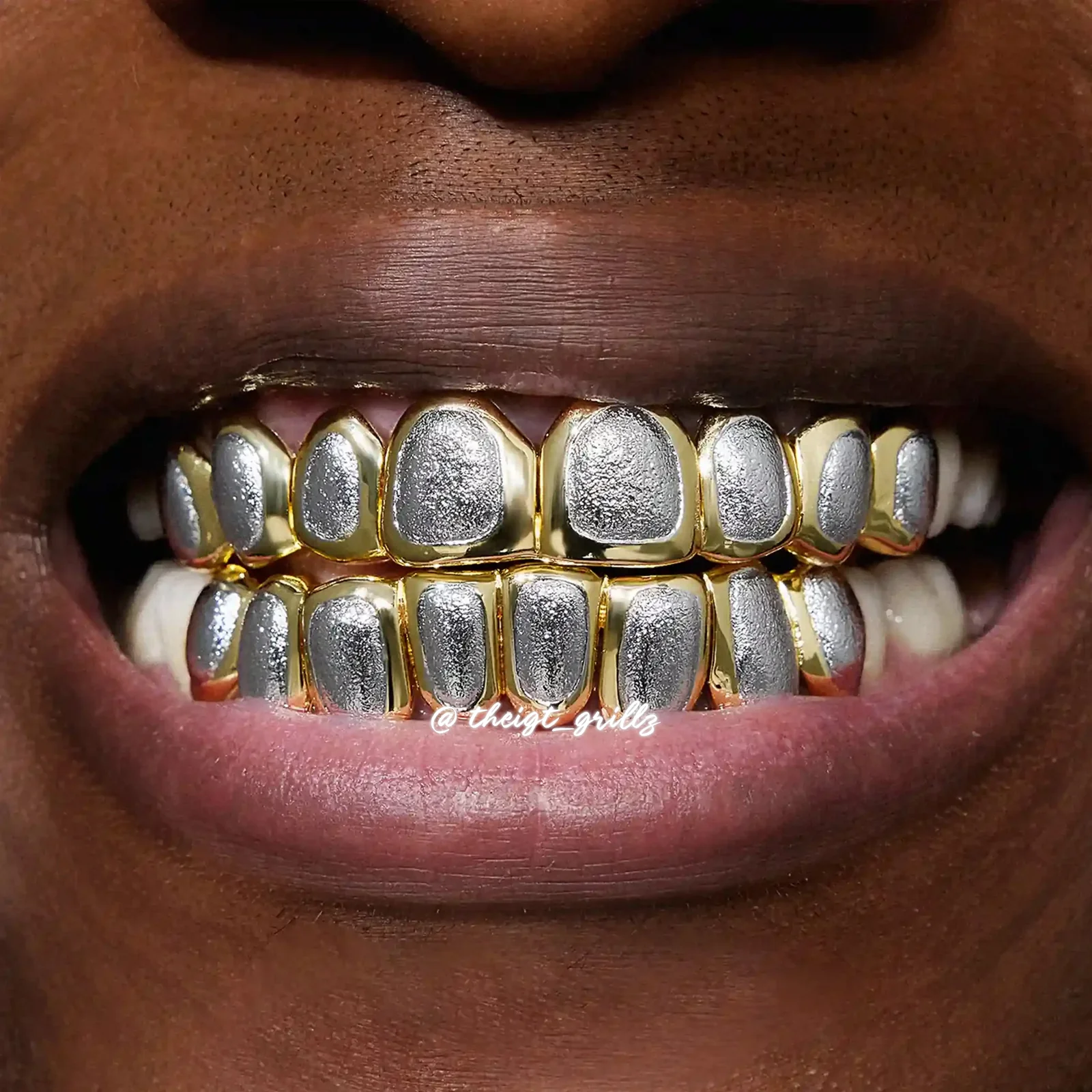Solid Two Tones Diamond Dust Grillz - Image 5