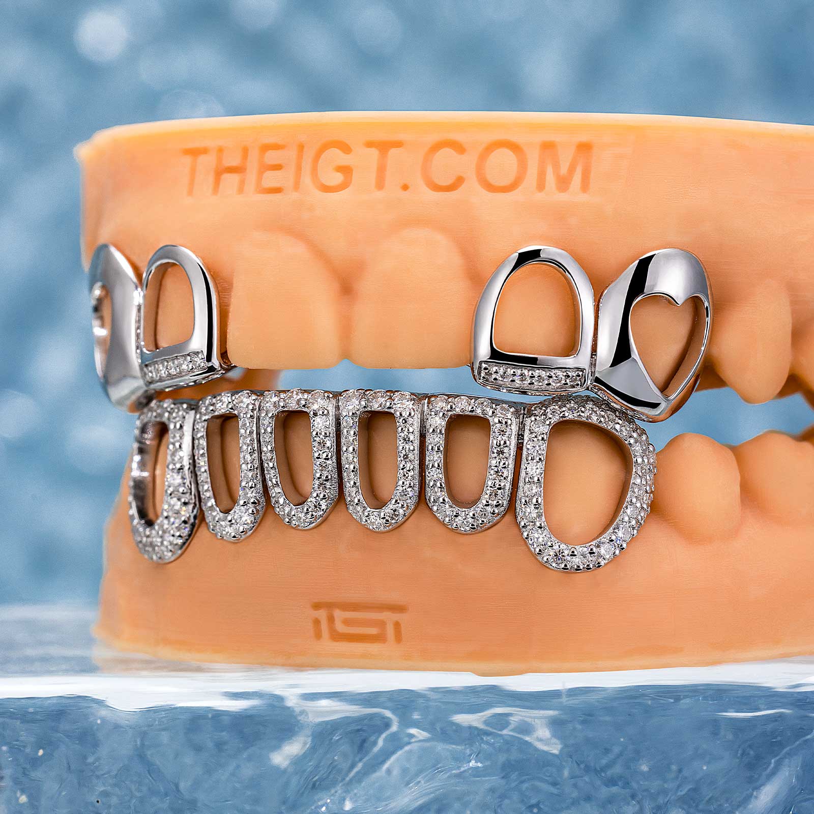 Top 4 Heart Style W Bottom 6 Grillz - Image 2