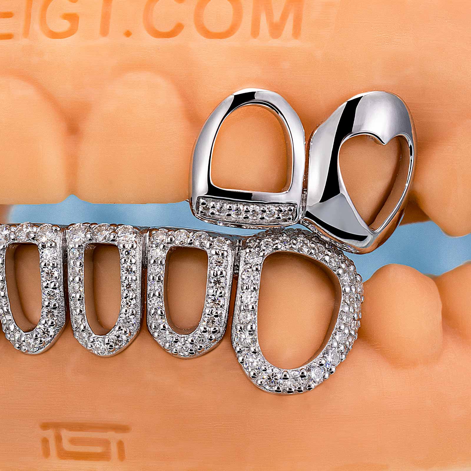 Top 4 Heart Style W Bottom 6 Grillz - Image 3
