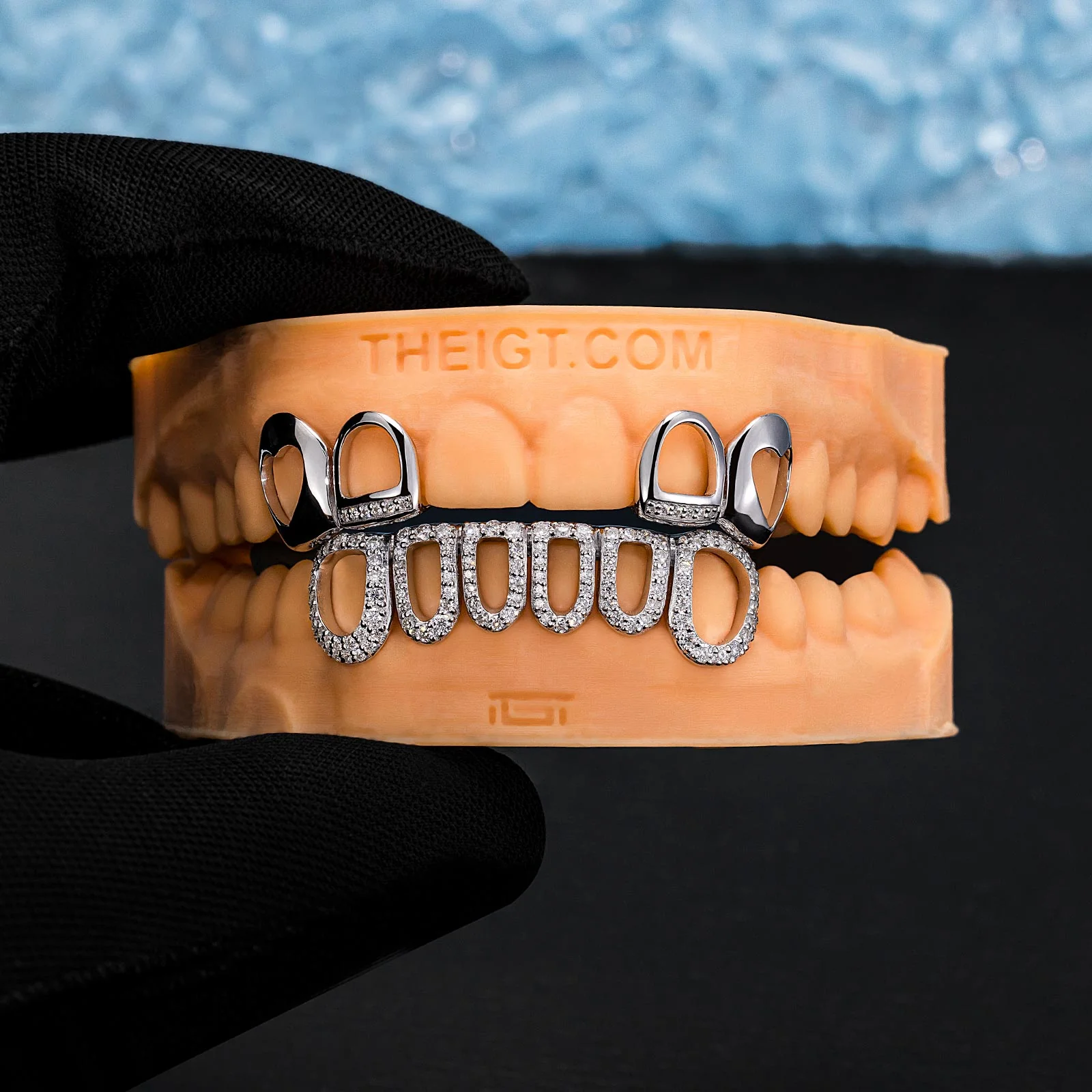 Top 4 Heart Style W Bottom 6 Grillz - Image 5