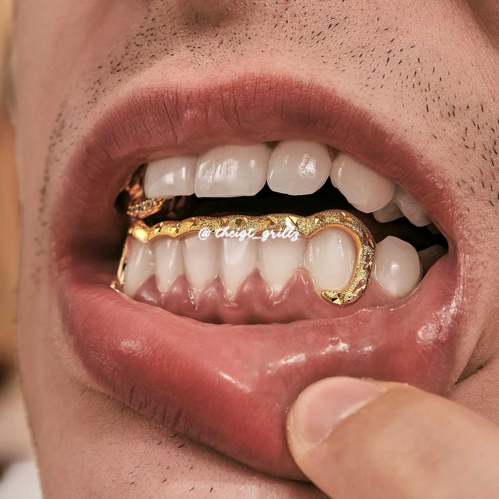 Top Open Face W Bottom Bar Grillz - Image 8