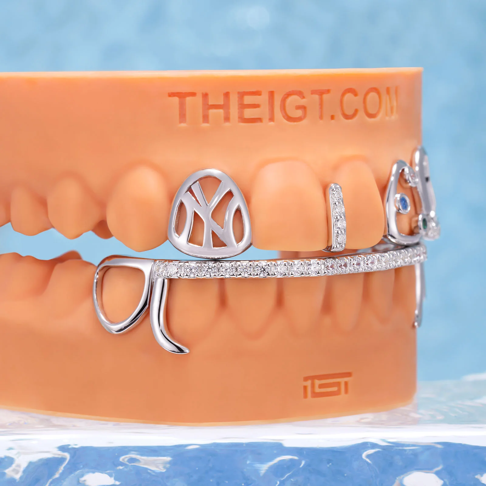 Top Open Face W Bottom Diamond Bar Grillz - Image 4
