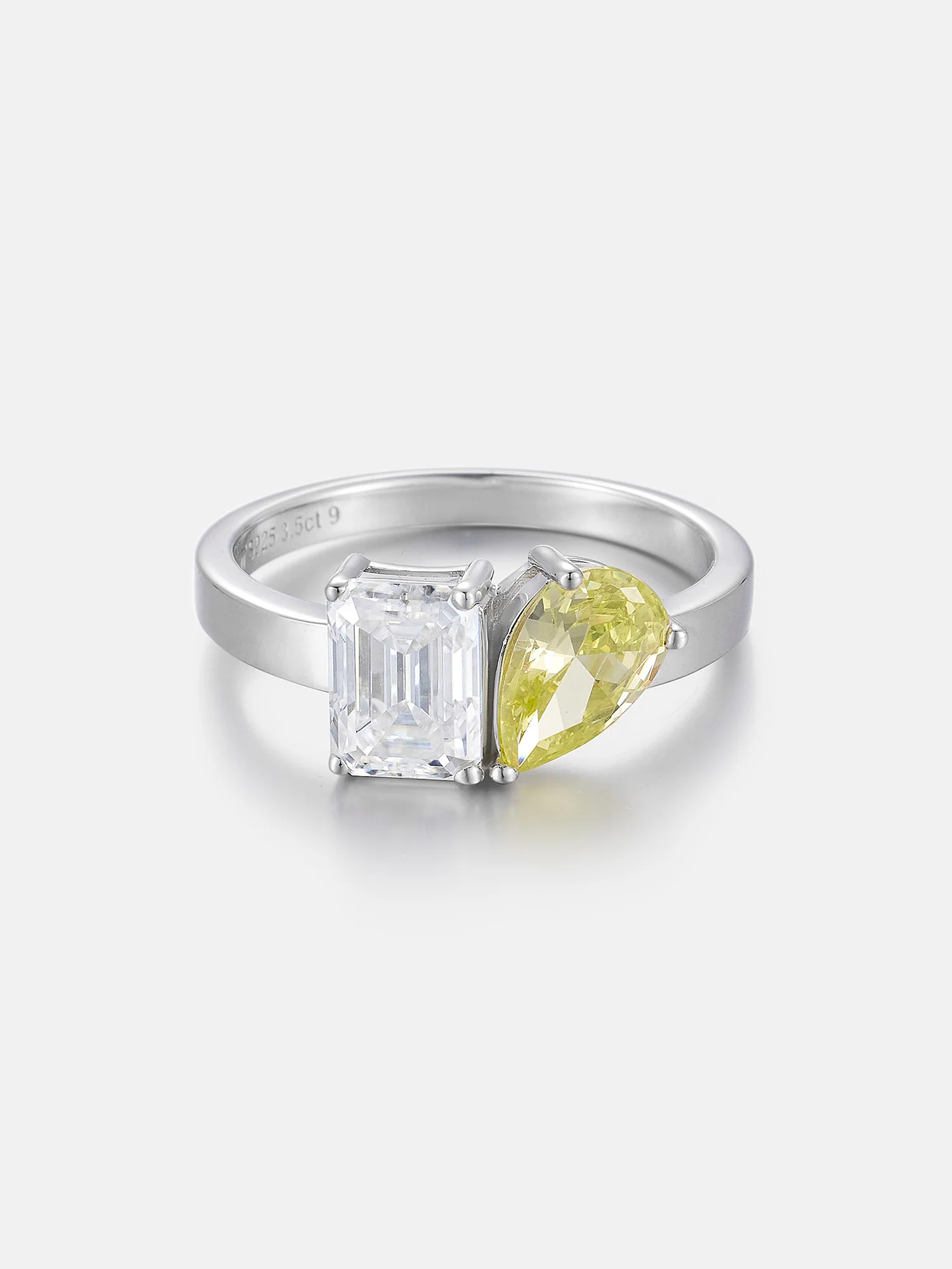 Yellow Pear & Emerald Moissanite Toi et Moi Ring